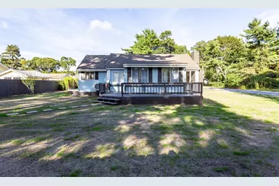 13 Datewood St, Wareham, MA 02571 - Photo 4