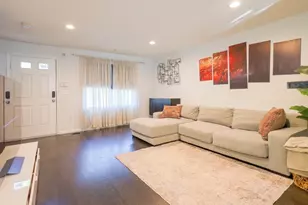 46 Boxberry Ln, Rockland, MA 02370 - Photo 2