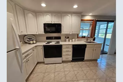 11 Tuttle Lane, Saugus, MA 01906 - Photo 10