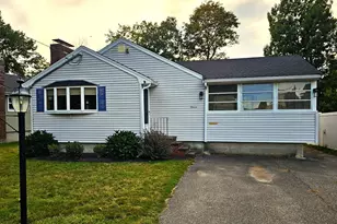 11 Tuttle Ln, Saugus, MA 01906 - Photo 1