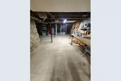 37 Barclay  Street, Lowell, MA 01851 - Photo 36