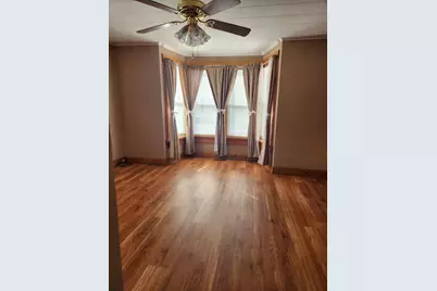 37 Barclay  Street, Lowell, MA 01851 - Photo 14