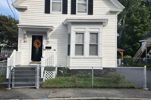 37 Barclay St, Lowell, MA 01851 - Photo 2