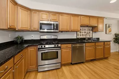 10 Charnstaff Lane #202, Billerica, MA 01821 - Photo 8