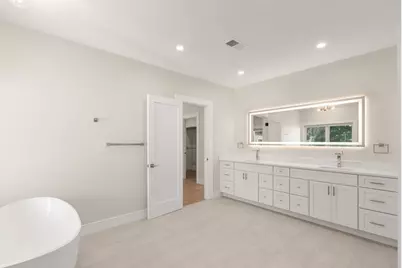 82 Lexington Street #82, Newton, MA 02466 - Photo 18