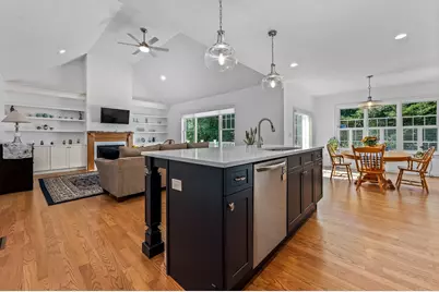 67 Colts Way, Attleboro, MA 02703 - Photo 8