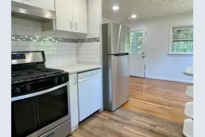 3-B Tufts Ln #B, Billerica, MA 01821 - Photo 4
