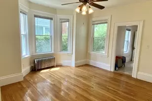 42 Henshaw St, Newton, MA 02465 - Photo 6