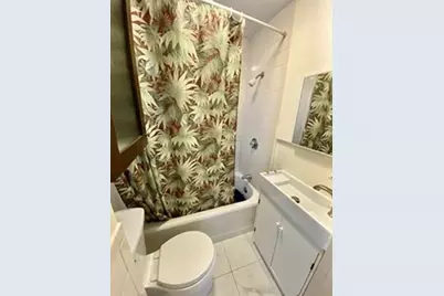 42 Henshaw St #1, Newton, MA 02465 - Photo 4