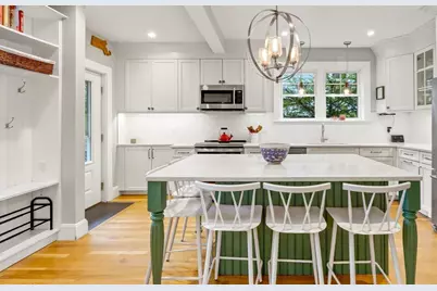 12 Lorette St, Boston, MA 02132 - Photo 14
