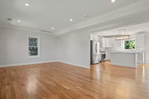 62 Pleasant St, Winthrop, MA 02152 - Photo 10