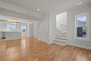 62 Pleasant St, Winthrop, MA 02152 - Photo 12