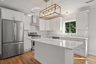 62 Pleasant St, Winthrop, MA 02152 - Photo 8