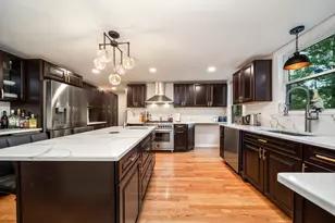 20 Harnden St, Wilmington, MA 01887 - Photo 10