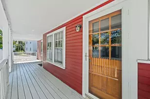 29 Myrtle St, Dedham, MA 02026 - Photo 4