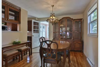 136 Sherwood Dr S, Marlborough, MA 01752 - Photo 6