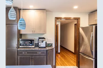 1187 South St., Needham, MA 02492 - Photo 2