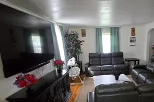 203 Burncoat St, Worcester, MA 01606 - Photo 6