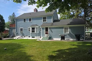203 Burncoat St, Worcester, MA 01606 - Photo 36