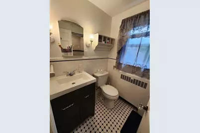 203 Burncoat St, Worcester, MA 01606 - Photo 24