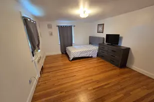 203 Burncoat St, Worcester, MA 01606 - Photo 26