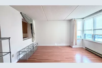 10 Eugene Circle #10, Boston, MA 02130 - Photo 4