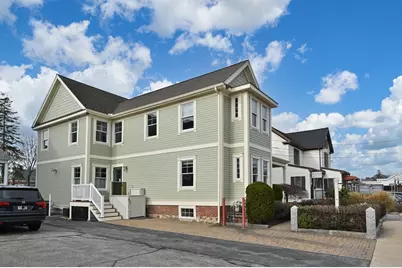 13 Bartlet St, Andover, MA 01810 - Photo 4