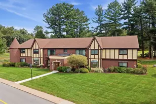 2 Rainbow Pond Dr, Walpole, MA 02081 - Photo 1