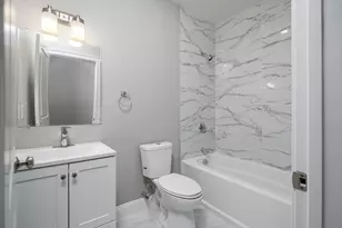 242 Mountain Ave, Revere, MA 02151 - Photo 8