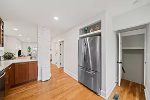 224 Summer St, Somerville, MA 02143 - Photo 8
