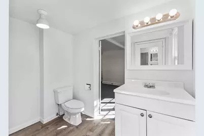 1646 Centre St, Boston, MA 02132 - Photo 20