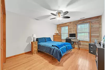 32 Sibley Rd, Sutton, MA 01590 - Photo 12