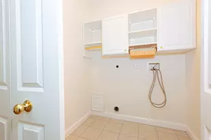 308 Sprucewood Ln, Clinton, MA 01510 - Photo 12