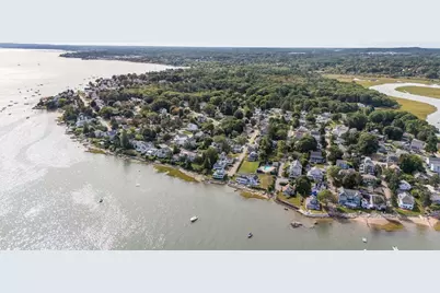 12 Holmes Ave, Kingston, MA 02364 - Photo 1