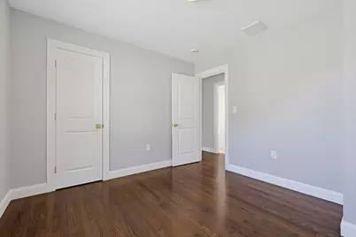 7 Hamilton St, Framingham, MA 01701 - Photo 12