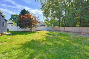 7 Hamilton St, Framingham, MA 01701 - Photo 22