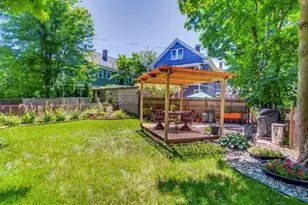 27 King St, Boston, MA 02122 - Photo 10