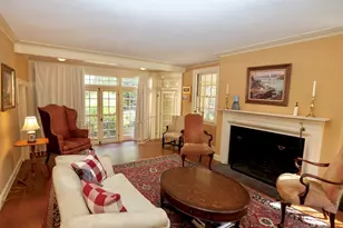 112 Russell St, Worcester, MA 01609 - Photo 2
