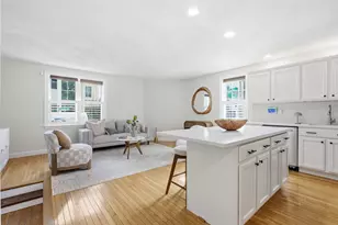 194 E St, Boston, MA 02127 - Photo 4