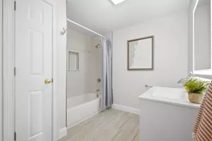 194 E St, Boston, MA 02127 - Photo 12