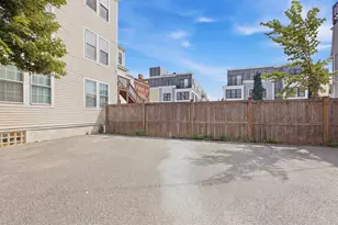 194 E St, Boston, MA 02127 - Photo 14