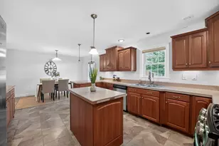2 Leslie Ct, Rockland, MA 02370 - Photo 24