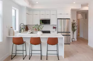 130 Shirley St, Winthrop, MA 02152 - Photo 2