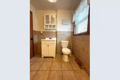 770 Main Street, Acushnet, MA 02743 - Photo 6
