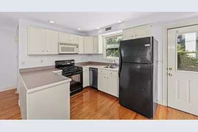 61 Baxter St. #61, Boston, MA 02127 - Photo 8