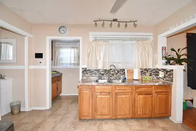 1245 Bay St, Springfield, MA 01109 - Photo 14