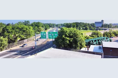 1245 Bay St, Springfield, MA 01109 - Photo 32
