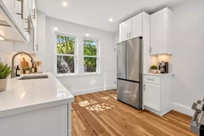 7 Richard Ave #3, Cambridge, MA 02140 - Photo 4