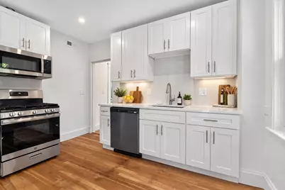 7 Richard Ave #3, Cambridge, MA 02140 - Photo 6