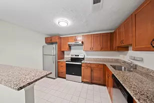 350 Neponset St, Canton, MA 02021 - Photo 4